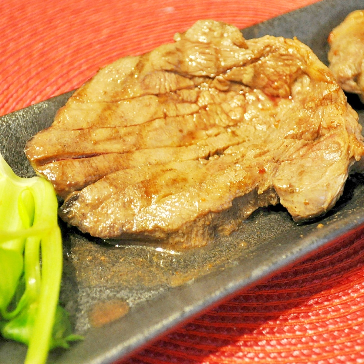 厚切り牛タンステーキ レシピ 作り方 By 楽天出店店舗 お肉屋さんのお惣菜 Meat Gen 楽天レシピ 厚切り牛タンステーキ レシピ 作り方 By 楽天出店店舗 お肉屋さんのお惣菜 Meat Gen 楽天レシピ